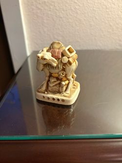 Harmony Kingdom 'Package Tour' Camel Figurine