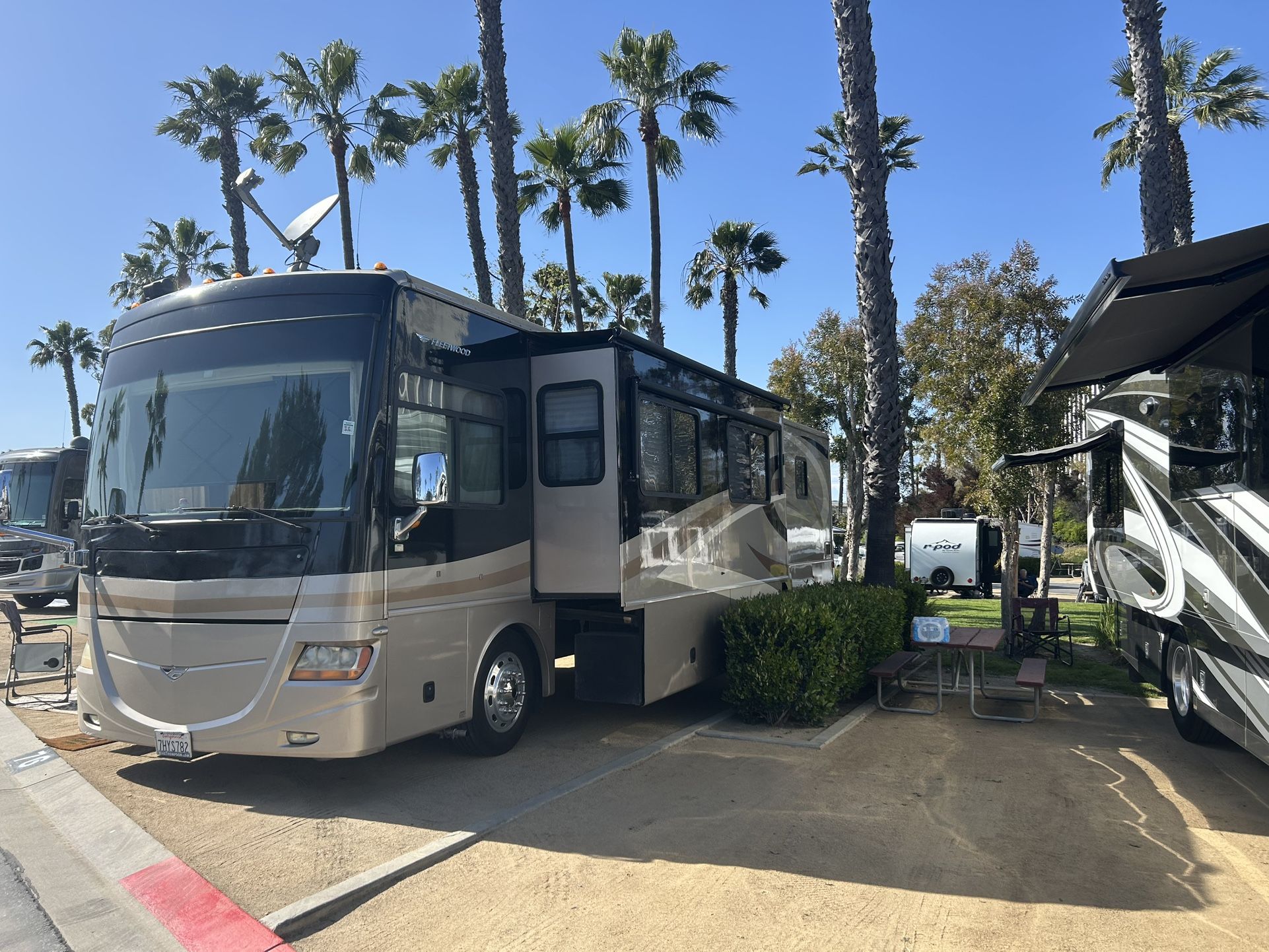 2008 Fleetwood 40x Discovery
