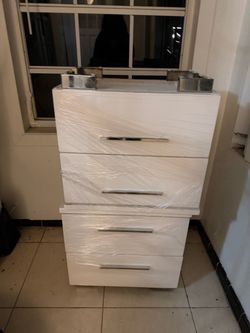 White 4-Drawer Dresser with Silver Handles