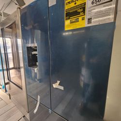 New Bosch Counter Depth Refrigerator 3 Door 