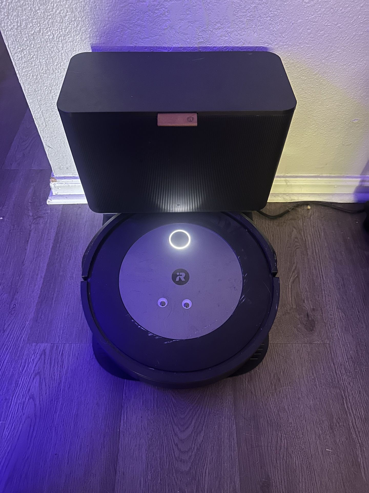 iRobot Roomba J7+
