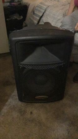 Harbinger Active Pro Audio PA Speakers (2)