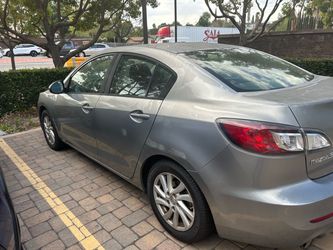 Mazda 2012
