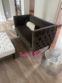 Love seat sofa