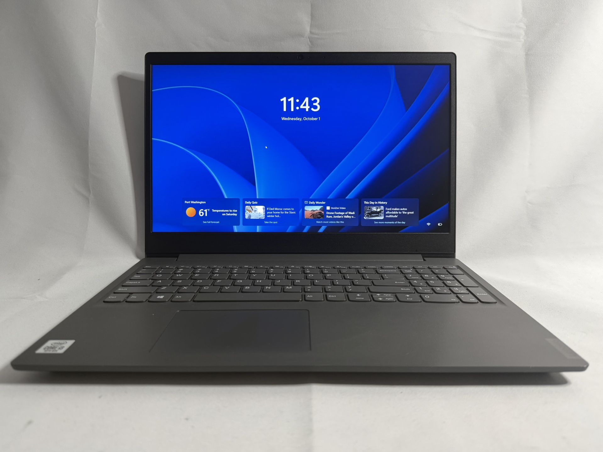 Lenovo 82C5 15” Laptop