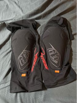Troy Lee designs. Knee/Shin guards