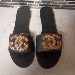 Gucci Aaveugle Female Slides 