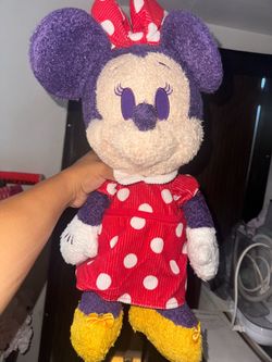 Minnie Mouse plushy