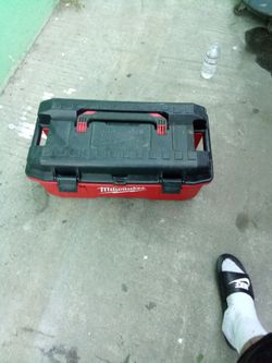 Milwaukee tool box ass is with all the stuff u see inside 40bhcks