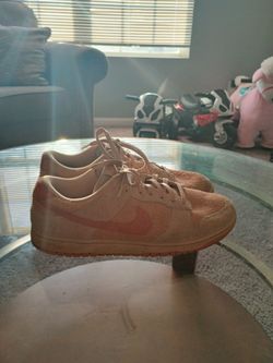 Peach/pink low top Dunks