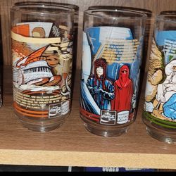 Star Wars Burger King Glasses. Mint Condition! for Sale in Orlando, FL -  OfferUp