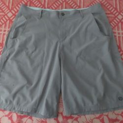 Free Fly Shorts Men's Size 38 Chino Flat Front Gray Polyester Stretch 9" Inseam