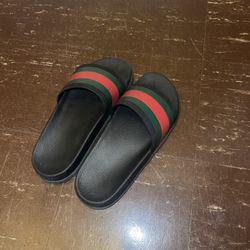 Used Mens Gucci Slides Sz 9.5 No Box