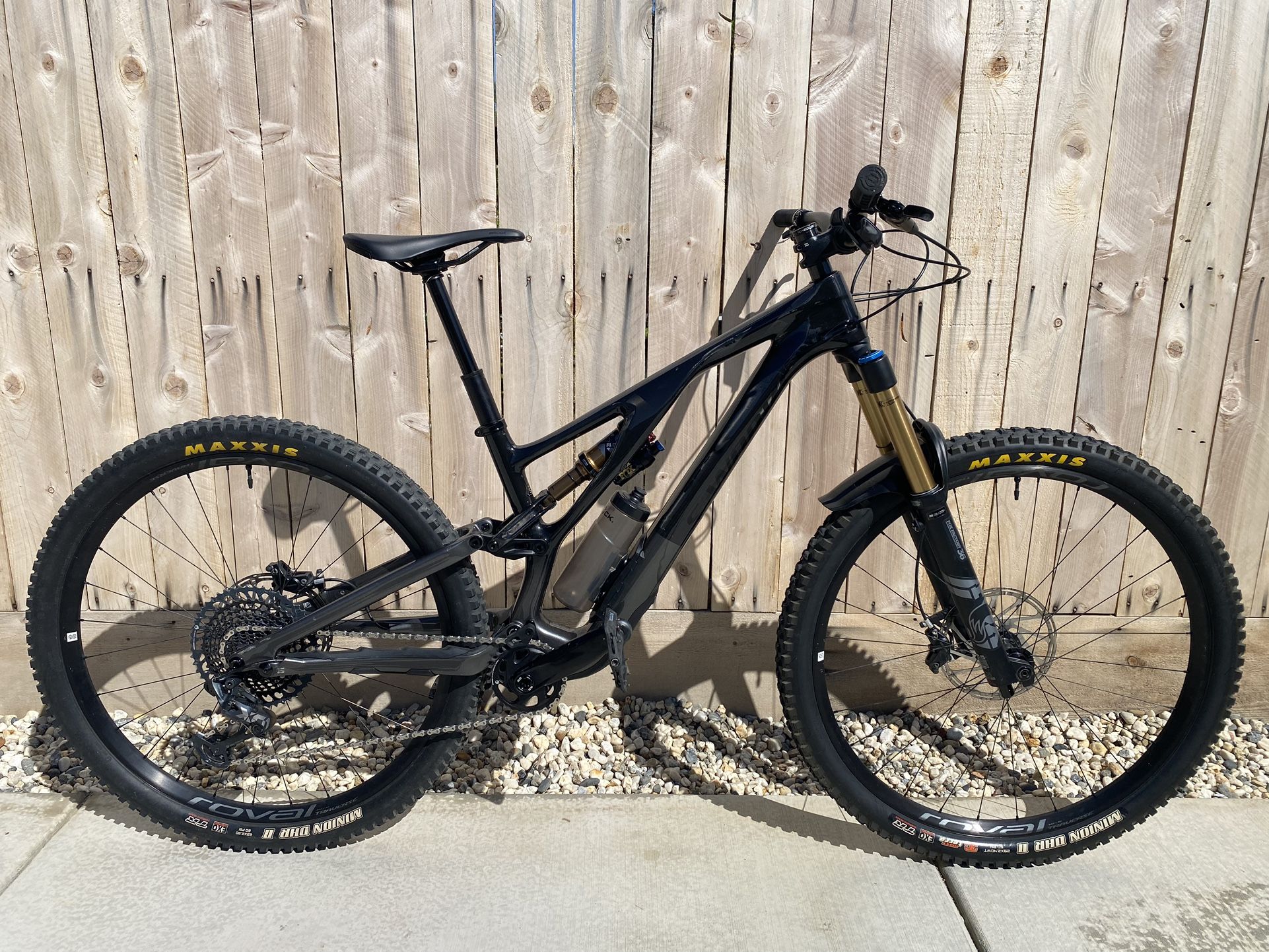 Specialized Stumpjumper Evo With S-Works Carbon Fiber Frame, Size S3 With Extras