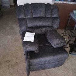 Recliner Chair New 