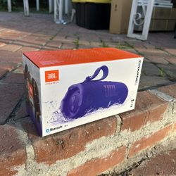 New JBL Charge 6