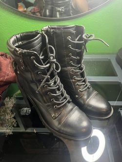Women’s Guess Boots