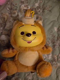 Disney miniso pooh and eeyore