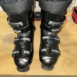 28-28.5 Technica Mach Sport HV Ski Boots 80 Flex