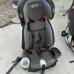 Booster car seat 