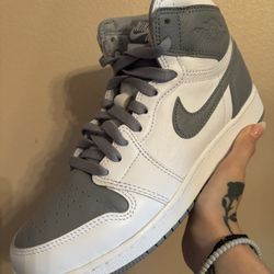 Air Jordan 1 Retro High OG GS ‘Stealth'