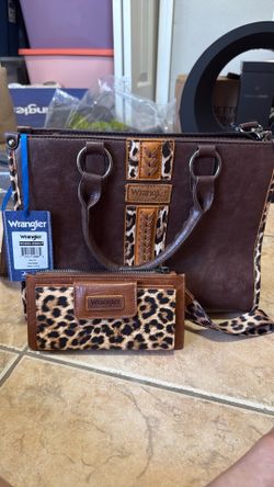 Cheetah print wrangler bundle