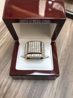 10k Men’s Diamond Ring 3CT