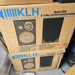 Pair Of New Klh Bookshelf Speakers 