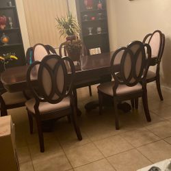 Dining room table