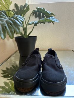 Toddler Black Velcro Vans
