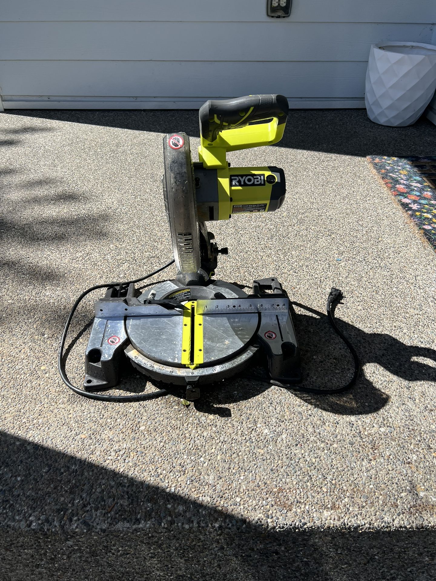 Ryobi Miter Saw With Spyder Blade