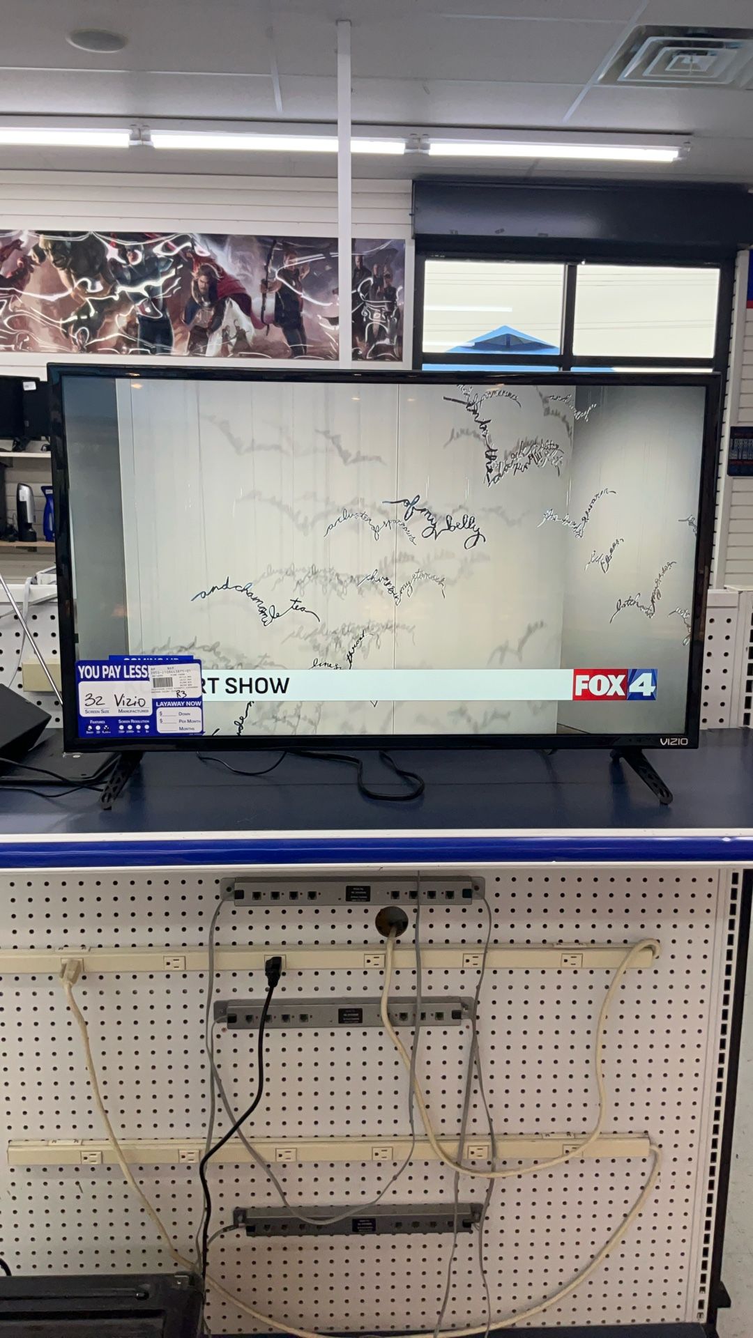32” Smart TV