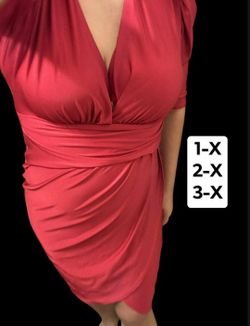 New Women's Dress Available In Size 2X And 3X