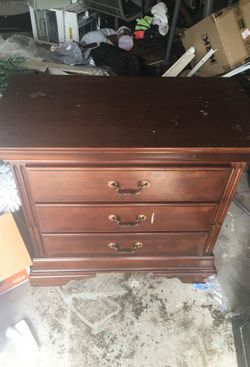 Dresser