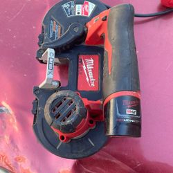 Milwaukee Bandsaw M12