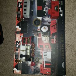 Brand New 30 Pc Motorized Train Set
