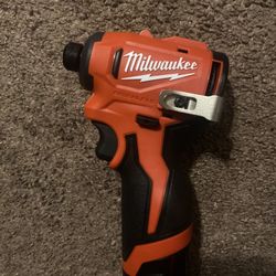 Brushless M12 Milwaukee Impact Driver 