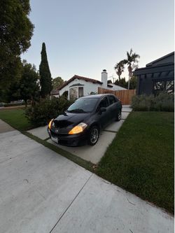 2010 Nissan Versa Manual