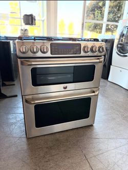 GE Dual Oven Stainless Steel Stove