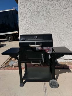 NEW ASSAMBLED FROM THE BOX CHARCOAL GRILL
