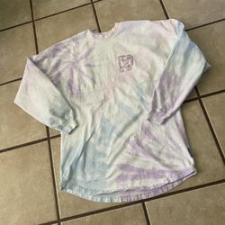 Woman’s LS Top Size Small Disney Parks Preowned 