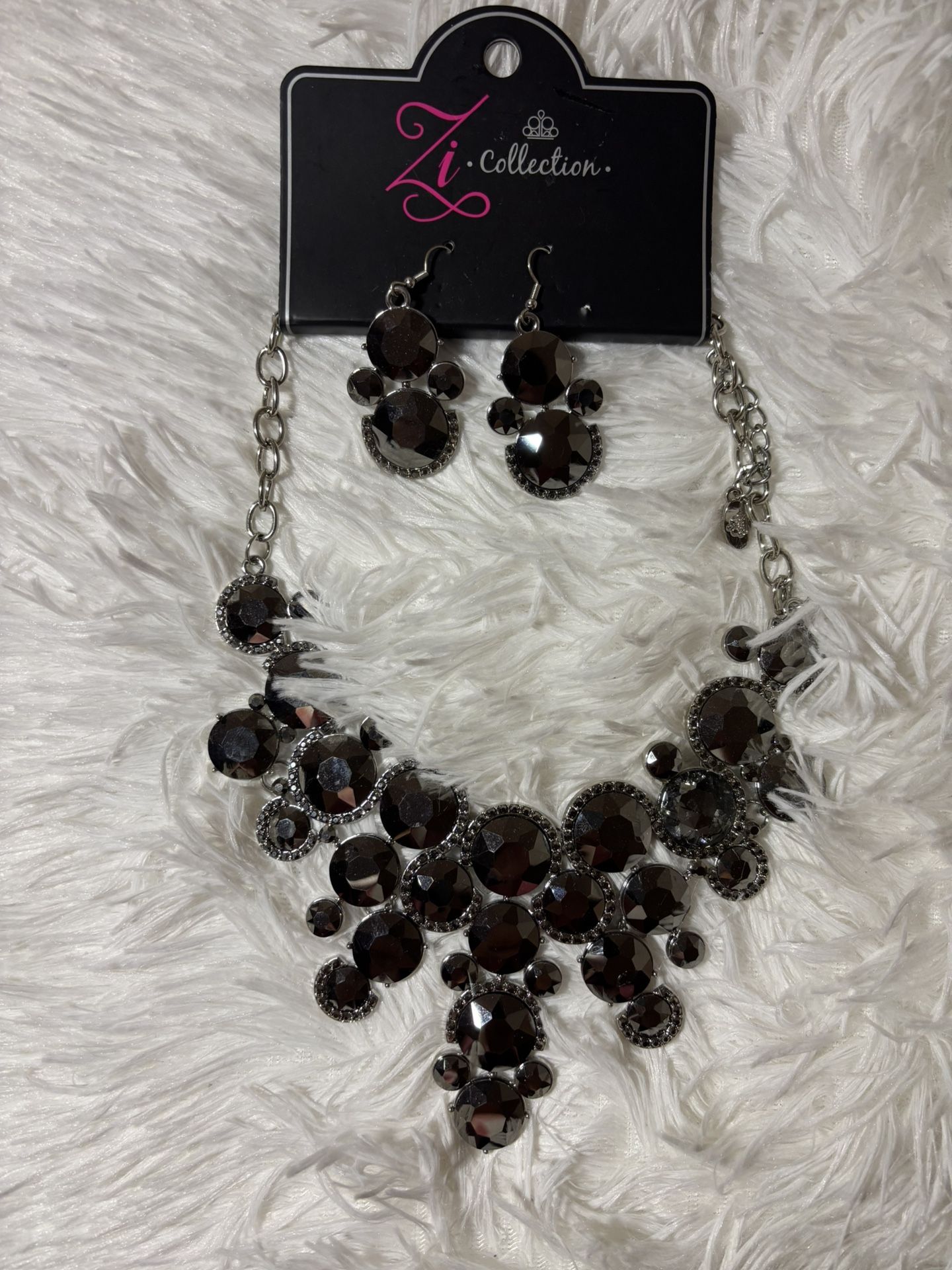 Necklace Set