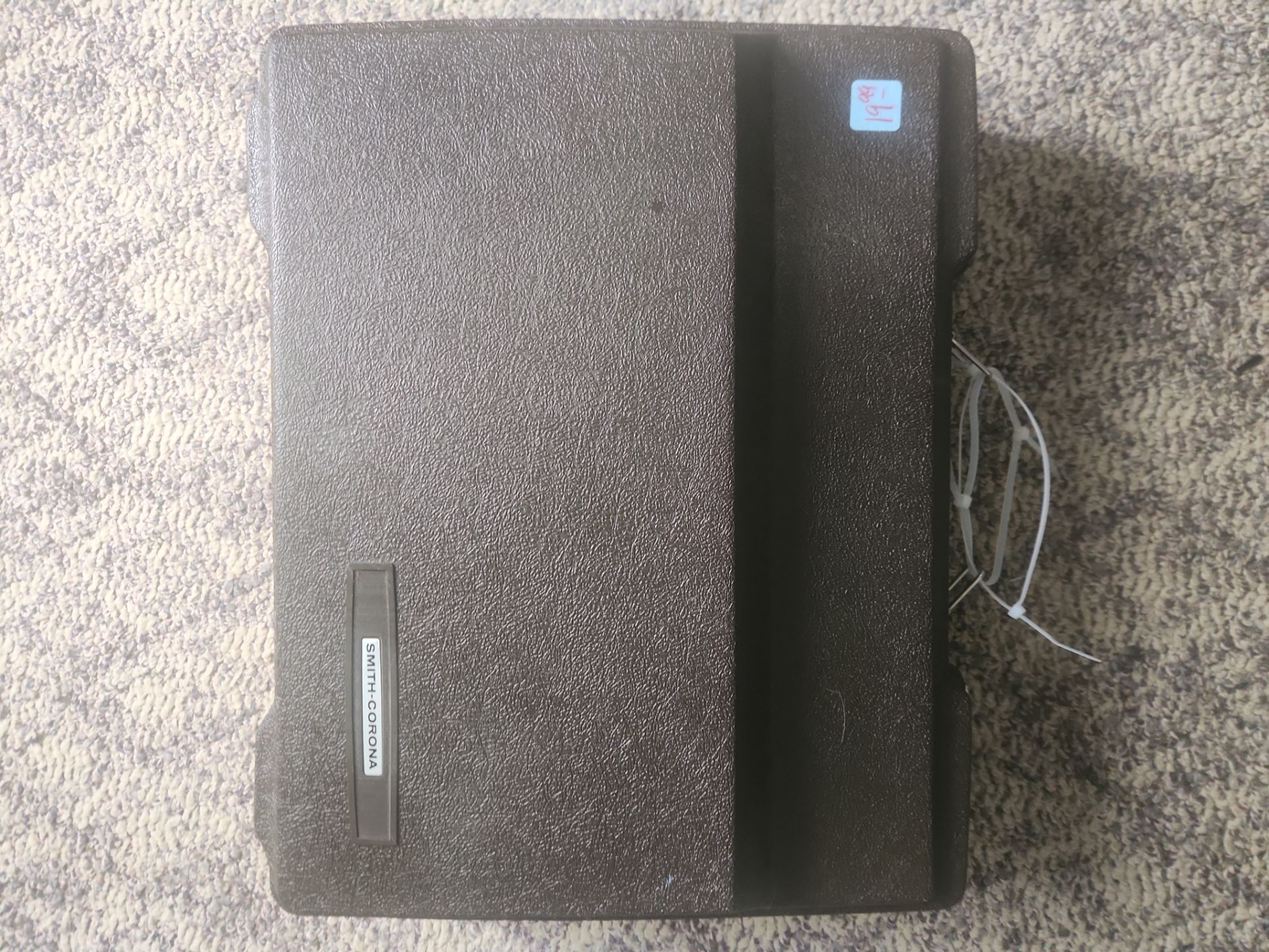Electric typewriter