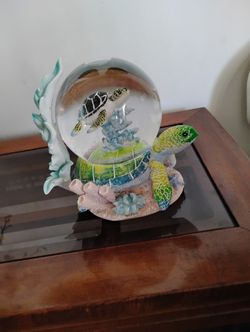 Turtle Globe 