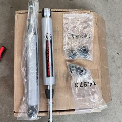Rough country Rear shocks and coils