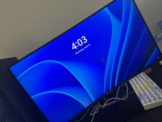 24 IN / 120 FPS Curved Gaming Monitor