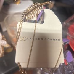 Jewelry Gold Tone Set Of  4 