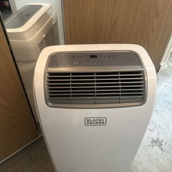 BLACK+DECKER Portable Air Conditioner, 12,000 BTU (8,000 BTU SACC) for Rooms up to 550 Sq. Ft., Portable AC with Follow Me Remote Control App. 