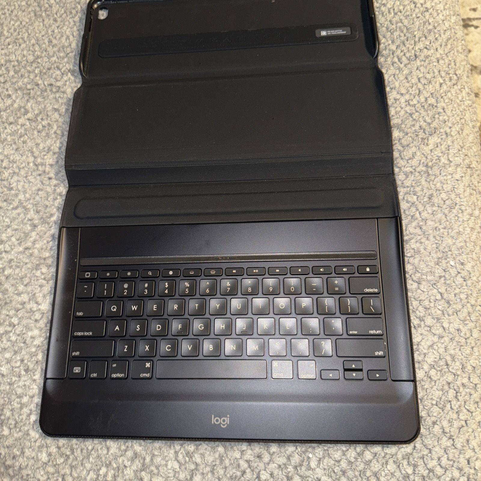 Logitech Create Y-B0007 Backlite Keyboard Case For 12.9 Apple iPad Pro 1st 2nd