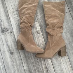 Botas Size 9 New Boots